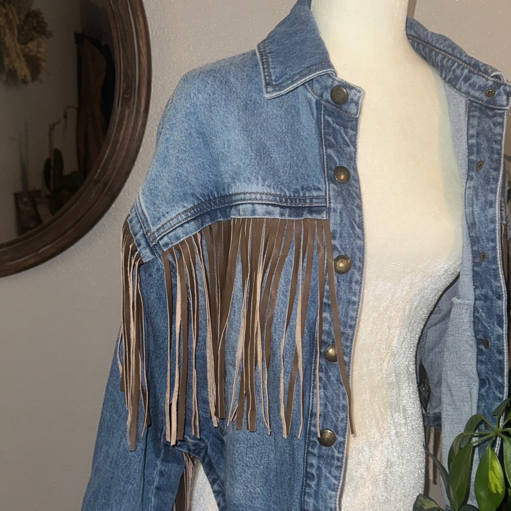 BLANK NYC Western Fringe Denim Jacket - Picture 7 of 8